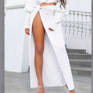 White split knot front maxi skirt